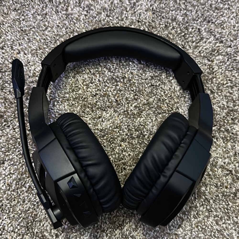 Binnune wireless and wired headset
